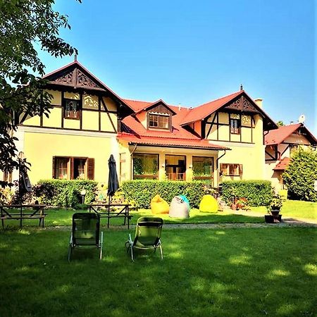 Penzion Pod Orechom Turčianske Teplice Extérieur photo