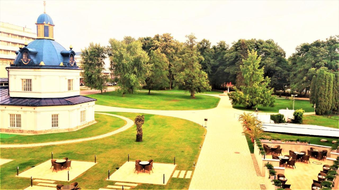 Penzion Pod Orechom Turčianske Teplice Extérieur photo