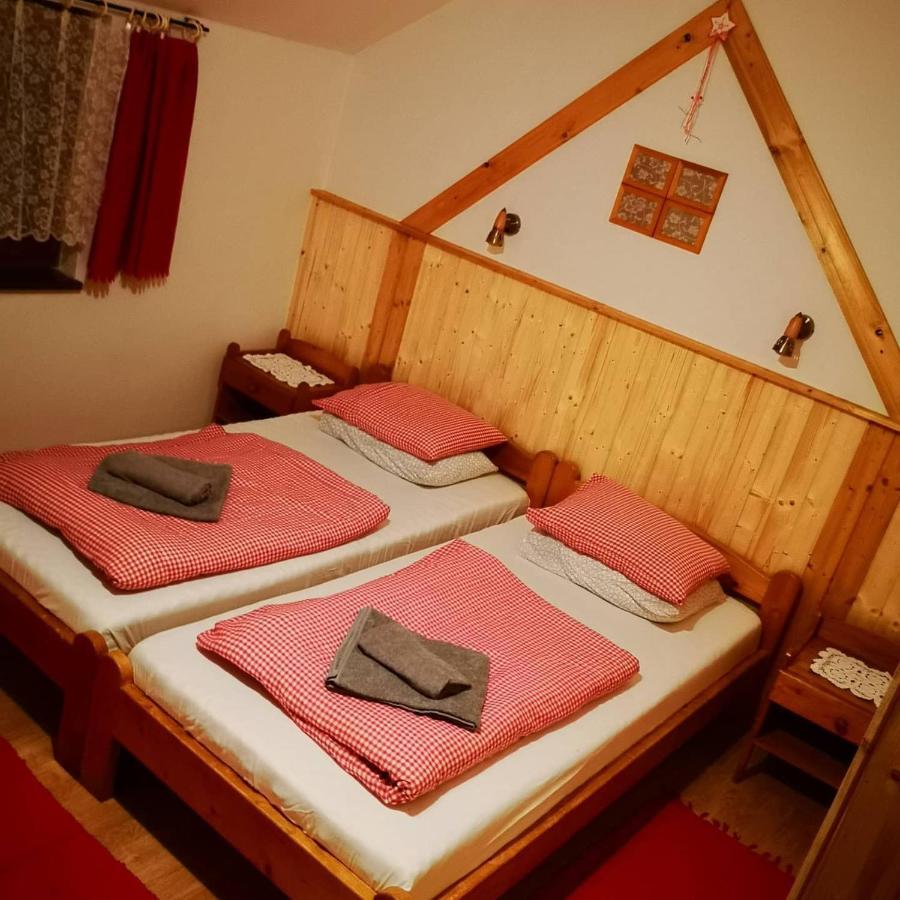 Penzion Pod Orechom Turčianske Teplice Extérieur photo
