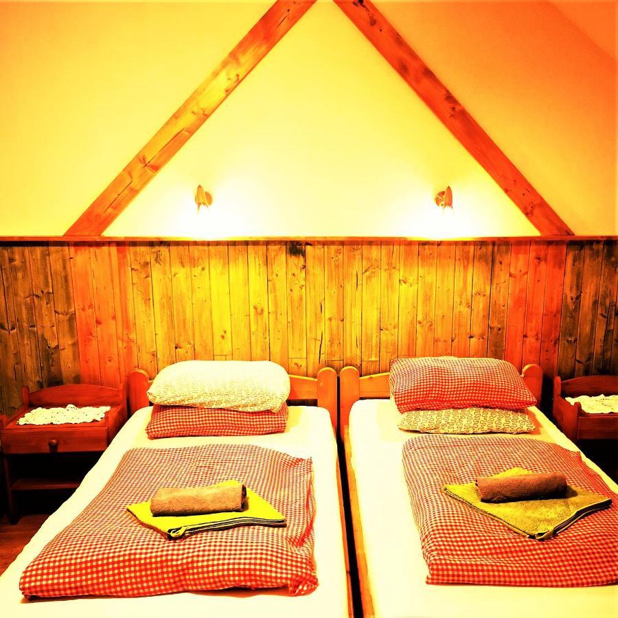 Penzion Pod Orechom Turčianske Teplice Extérieur photo